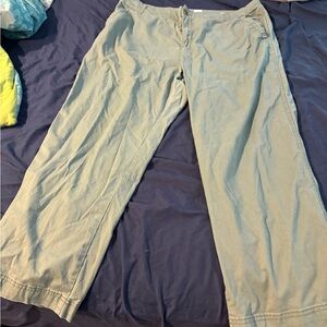 Khaki Green GAP girlfriend khakis ankle length size 18